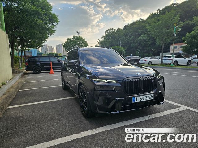 BMW X7 (G07) M60i xDrive M sport 6STR 2024 — фото 3