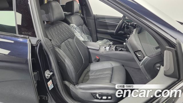 BMW 6 Series GT (G32) 630i xDrive M Sport 2022 — фото 26