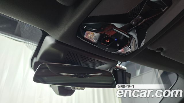 BMW 2 Series Gran Coupe (F74) M235 xDrive 2025 — фото 19