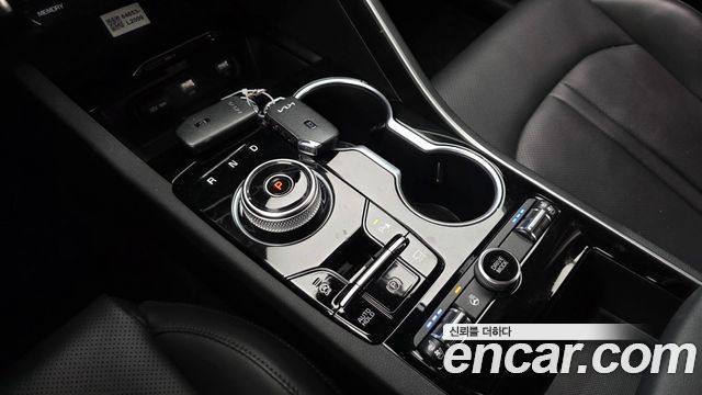 Kia K5 (III) 2.0 Prestige 2023 — фото 9