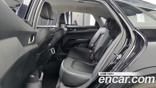 Kia K5 (III) 2.0 Prestige 2023 — фото 12