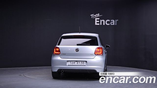 Volkswagen Polo 1.6 TDI R-Line 5th 2013 — фото 4