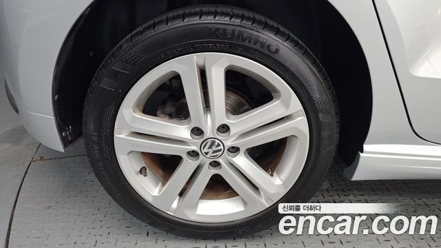 Volkswagen Polo 1.6 TDI R-Line 5th 2013 — фото 5