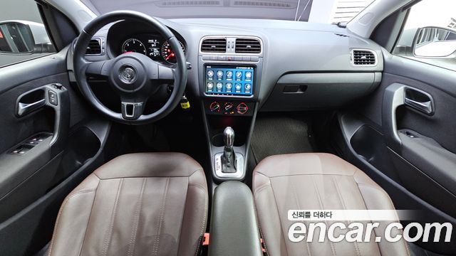 Volkswagen Polo 1.6 TDI R-Line 5th 2013 — фото 7