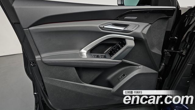 Audi Q5 (80A) 40 TFSI Quattro Sportback S Line 2025 — фото 24