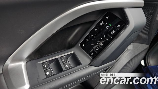 Audi Q5 (80A) 40 TFSI Quattro Sportback S Line 2025 — фото 28