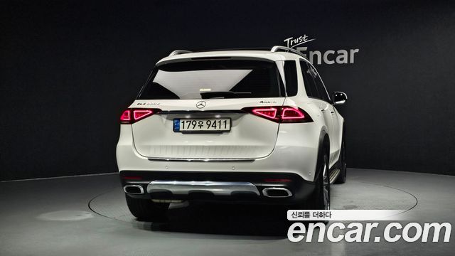 Mercedes-Benz GLE-Class (W167) GLE300d 4MATIC 2022 — фото 4