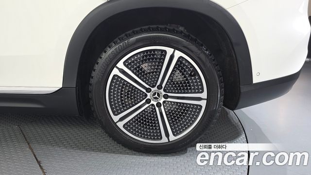 Mercedes-Benz EQS SUV (X296) EQS450 4MATIC 2023 — фото 21