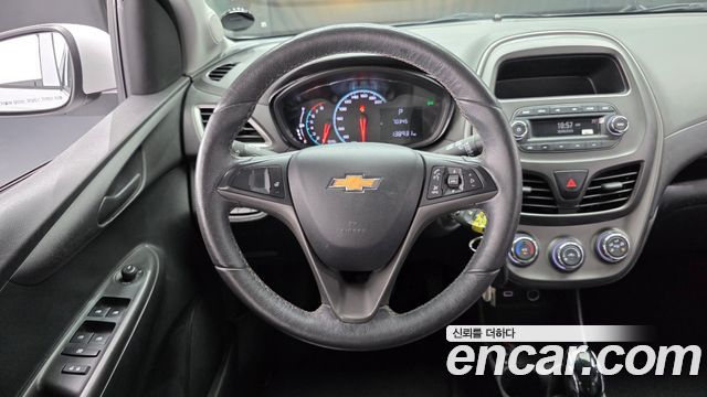 Chevrolet Spark LT 2020 — фото 13