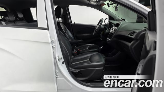 Chevrolet Spark LT 2020 — фото 26
