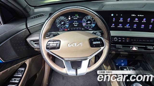 Kia K8 2.5 Gasoline 2WD Signature 2022 — фото 12
