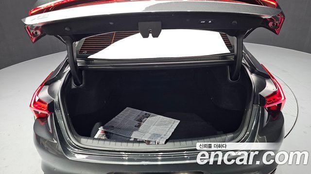 Kia K8 2.5 Gasoline 2WD Signature 2022 — фото 17