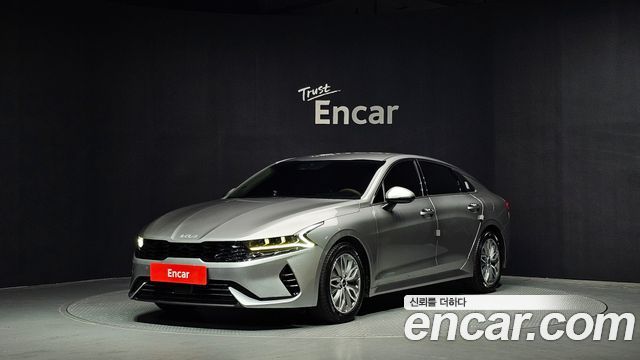 Kia K5 Hybrid (III) Signature 2023 — фото 1