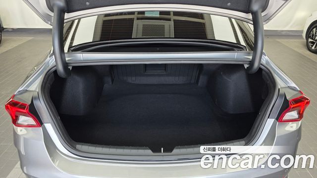 Kia K5 Hybrid (III) Signature 2023 — фото 20