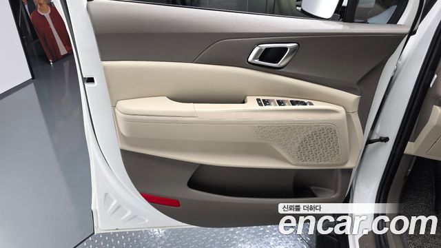 Kia Carnival (IV) Diesel 9-Seater Noblesse 2025 — фото 24