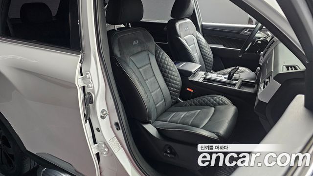 KG Mobility (SsangYong) Rexton Diesel 2.2 4WD The Black 2022 — фото 16