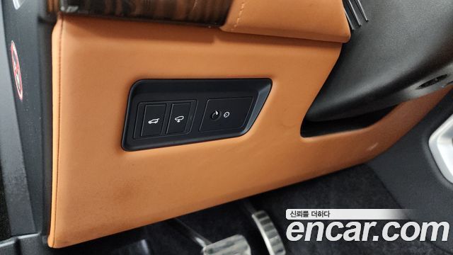 Land Rover Range Rover (IV) 5.0 SC AB 2016 — фото 16