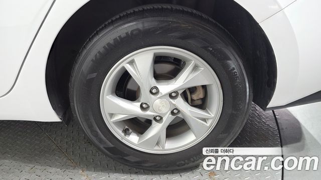 Hyundai Avante (CN7) 1.6 Smart 2023 — фото 21