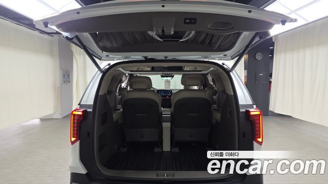 Kia Carnival (IV) HEV 4-Seater Hi Limousine Signature 2026 — фото 20