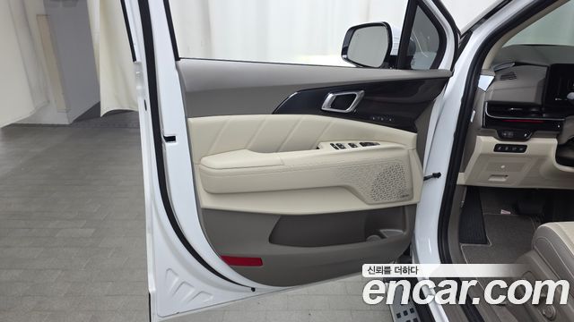 Kia Carnival (IV) HEV 4-Seater Hi Limousine Signature 2026 — фото 24