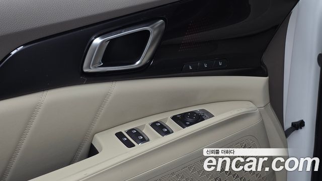 Kia Carnival (IV) HEV 4-Seater Hi Limousine Signature 2026 — фото 31