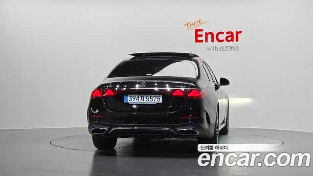Mercedes-Benz E-Class (W214) E300 4MATIC AMG Line 2025 — фото 4