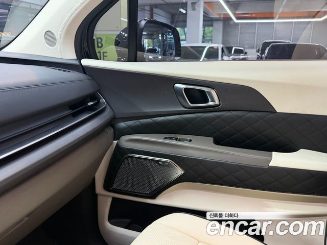 Kia Carnival (IV) Gasoline 9-Seater Hi Limousine (7-seater Limousine(Special vehicle) 2025 — фото 21