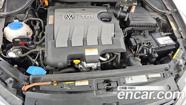 Volkswagen Polo 1.6 TDI R-Line 5th 2014 — фото 6