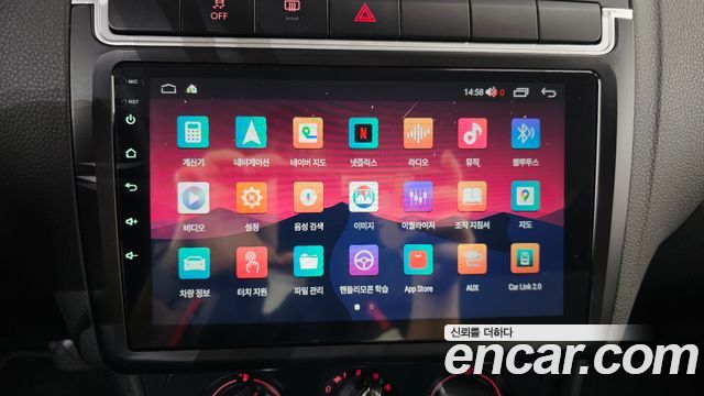 Volkswagen Polo 1.6 TDI R-Line 5th 2014 — фото 17
