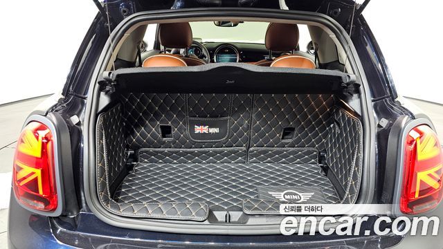 MINI Cooper S Brick Lane Edition 3rd Gen 2022 — фото 20