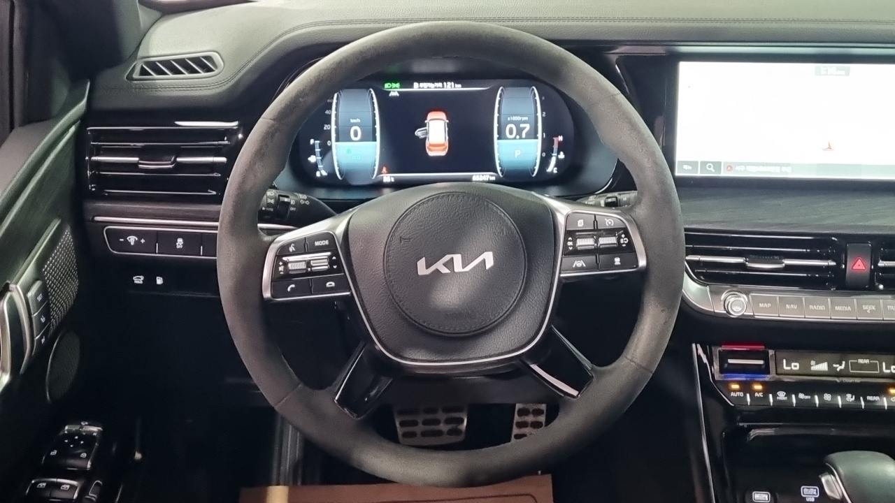 Kia Mohave The Master Diesel 3.0 4WD 7-Seater Masters Gravity 2023 — фото 16