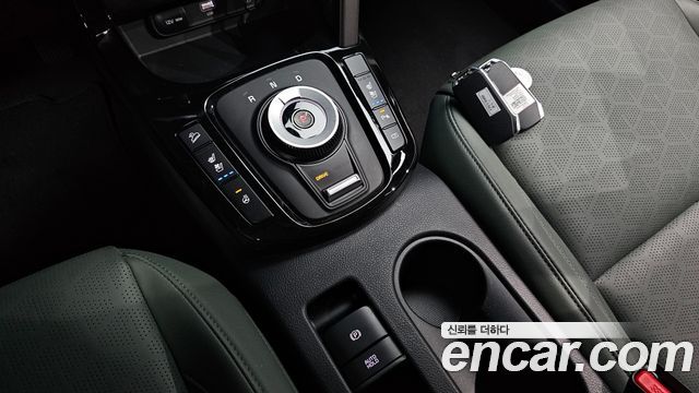 Kia Seltos Gasoline 1.6 Turbo 2WD Gravity 2024 — фото 9