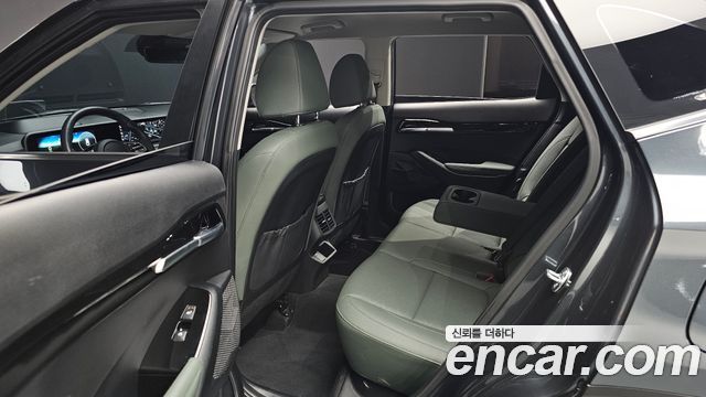 Kia Seltos Gasoline 1.6 Turbo 2WD Gravity 2024 — фото 12