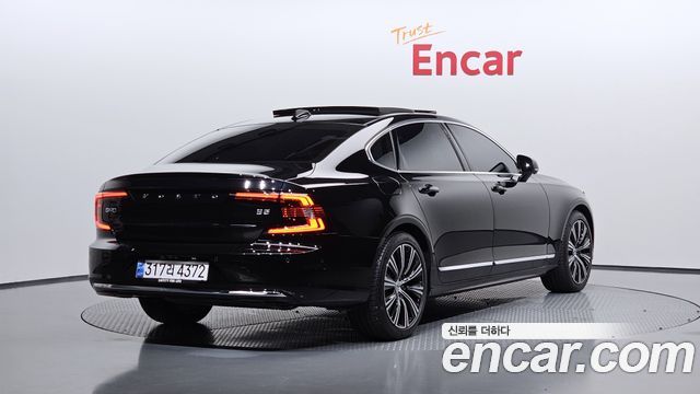 Volvo S90 B5 Ultra Bright 2025 — фото 2