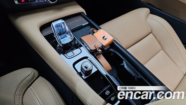 Volvo S90 B5 Ultra Bright 2025 — фото 9