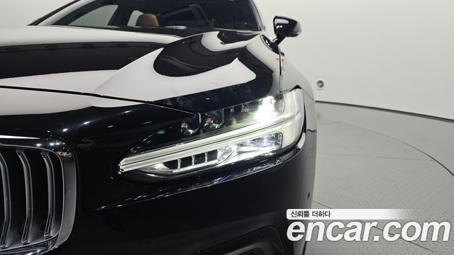 Volvo S90 B5 Ultra Bright 2025 — фото 22