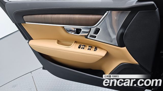 Volvo S90 B5 Ultra Bright 2025 — фото 24