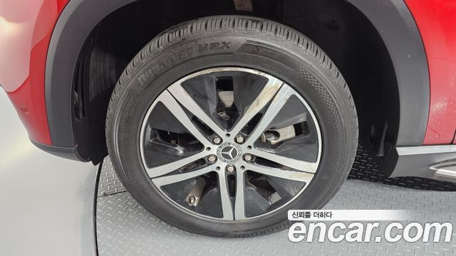Mercedes-Benz GLE-Class (W167) GLE300d 4MATIC 2019 — фото 5