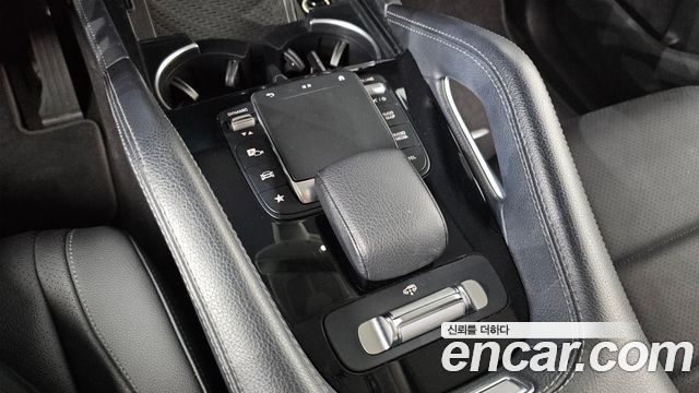 Mercedes-Benz GLE-Class (W167) GLE300d 4MATIC 2019 — фото 30