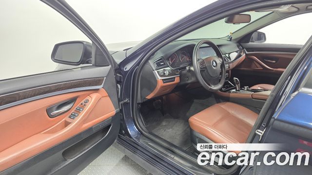 BMW 5 Series (F10) 520d 2013 — фото 10