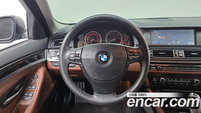 BMW 5 Series (F10) 520d 2013 — фото 13