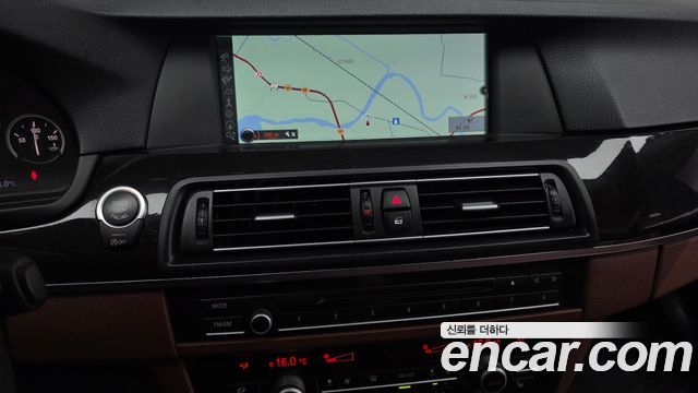 BMW 5 Series (F10) 520d 2013 — фото 14
