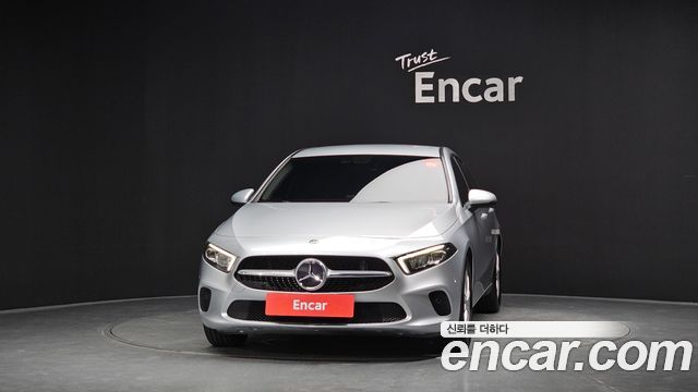 Mercedes-Benz A-Class (W177) A220 Hatchback 2019 — фото 3