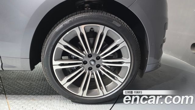 Land Rover Range Rover Sport (III) P400 AB 2025 — фото 21