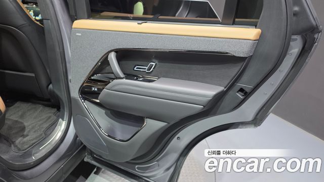 Land Rover Range Rover Sport (III) P400 AB 2025 — фото 25