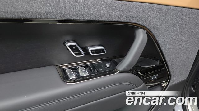 Land Rover Range Rover Sport (III) P400 AB 2025 — фото 37