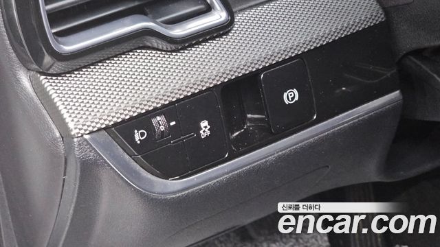 Kia Sportage (V) Gasoline 1.6 Turbo 2WD Prestige 2022 — фото 17