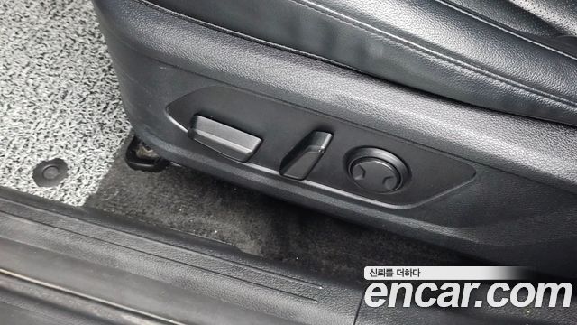 Kia Sportage (V) Gasoline 1.6 Turbo 2WD Prestige 2022 — фото 22