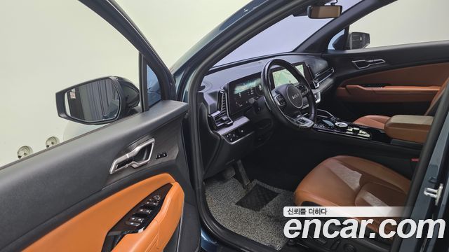 Kia Sportage (V) Gasoline 1.6 Turbo 2WD Signature Gravity 2022 — фото 11