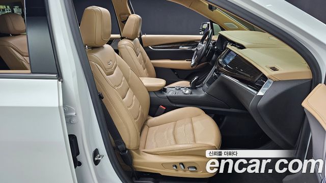 Cadillac XT6 3.6 Sport 2022 — фото 15